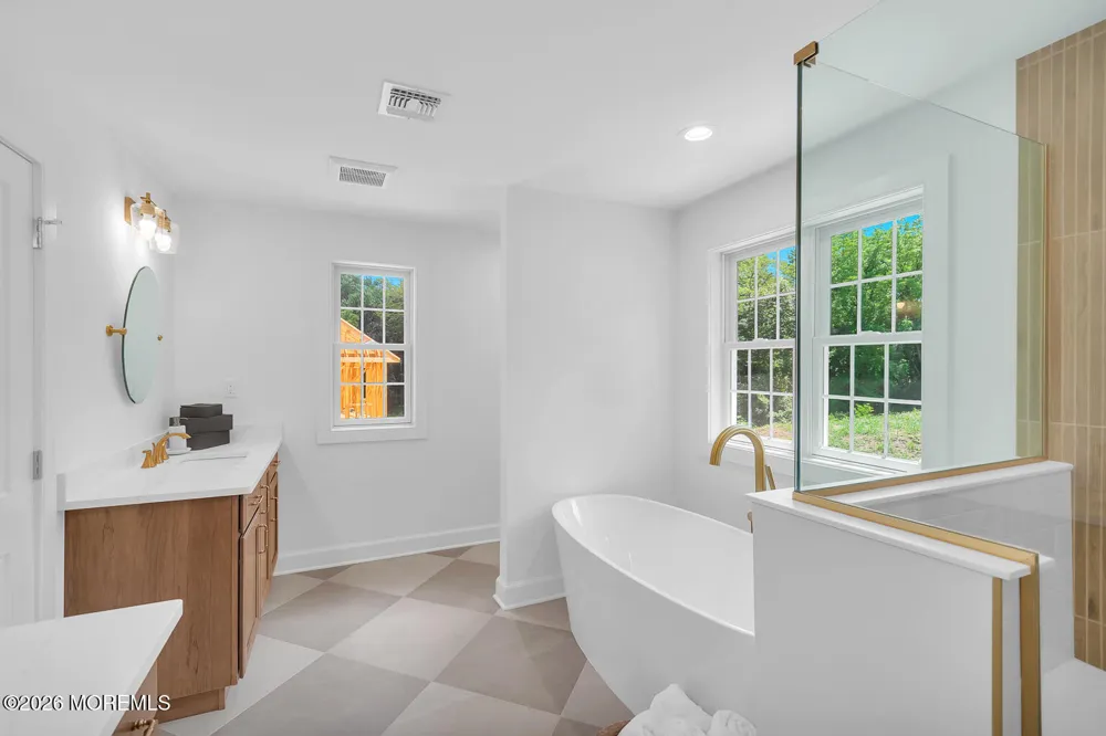 1 Barrington Court Holmdel, NJ 07733