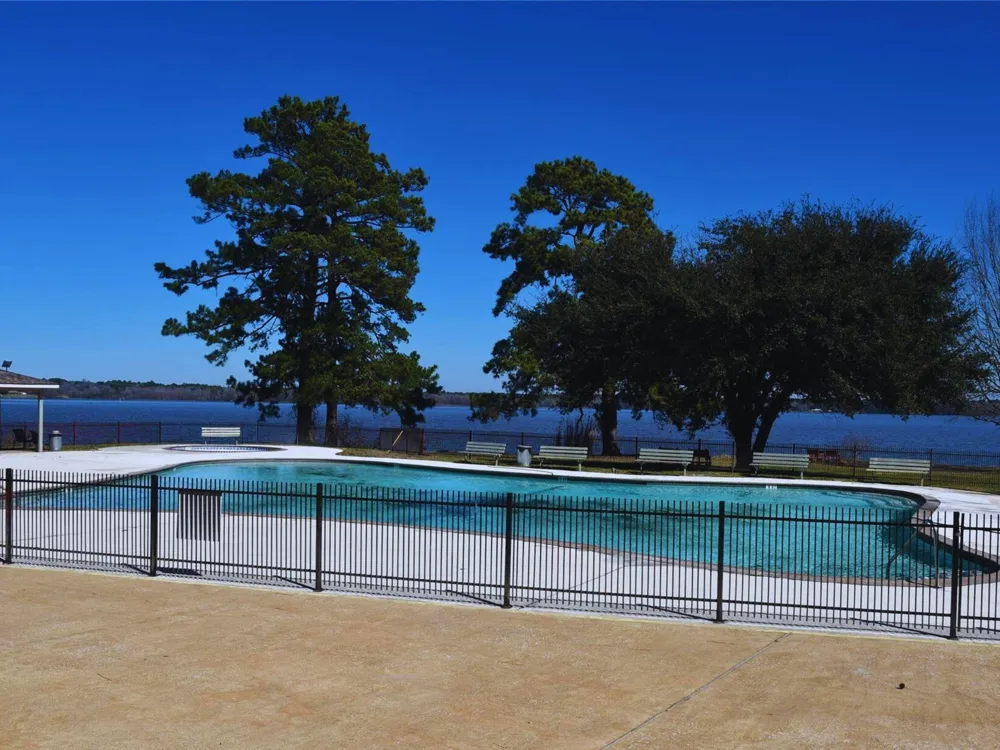 56 Cherry Hills Trinity, TX 75862