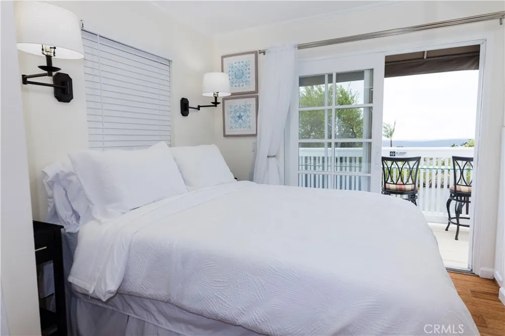 464 Bent Street #C Laguna Beach, CA 92651