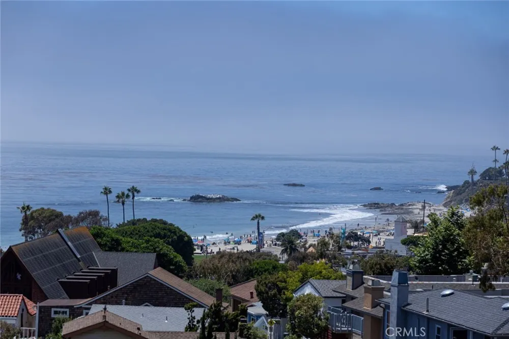 464 Bent Street #C Laguna Beach, CA 92651