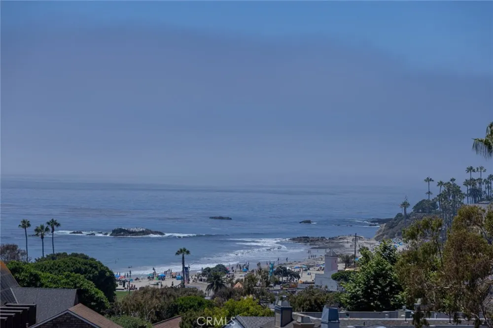 464 Bent Street #C Laguna Beach, CA 92651