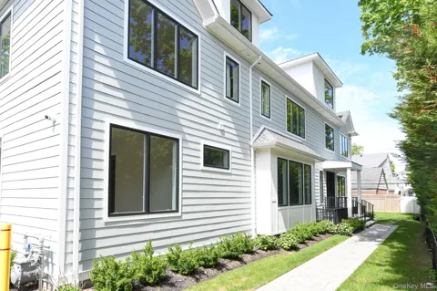 8 Sealy Drive