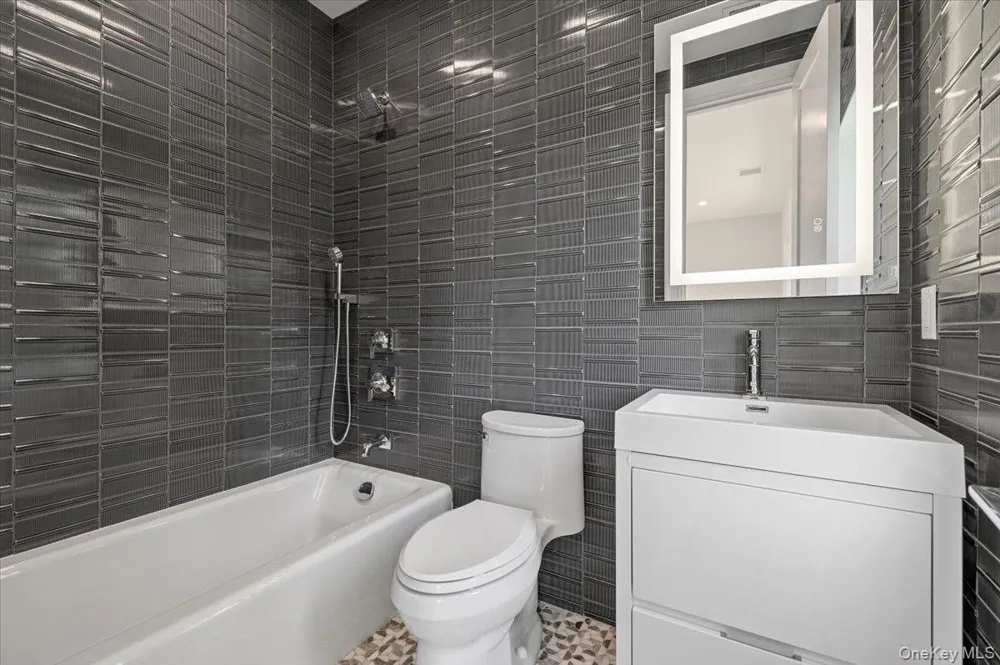 8 Sealy Drive Lawrence, NY 11559
