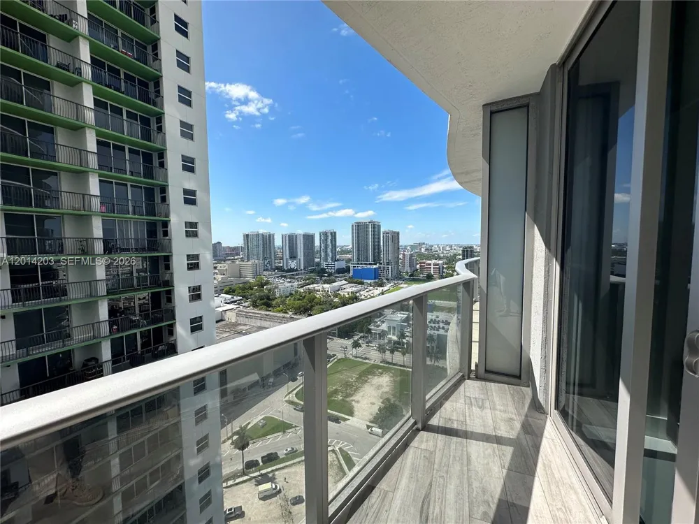 488 NE 18th St #2502 Miami, FL 33132