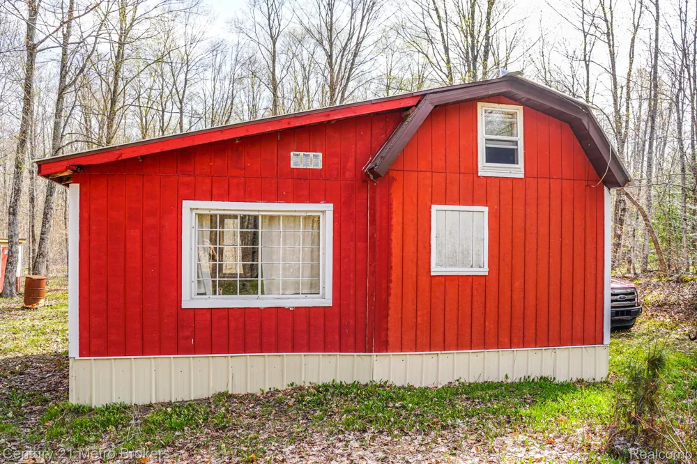 21821 Krenkel Mcmillan Township, MI 49868