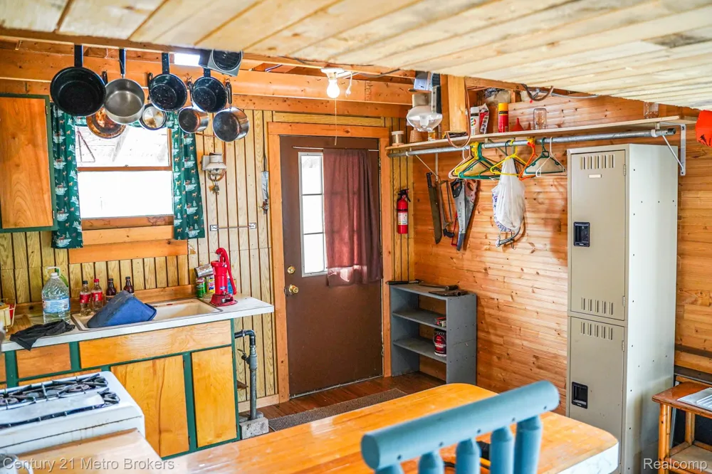 21821 Krenkel Mcmillan Township, MI 49868