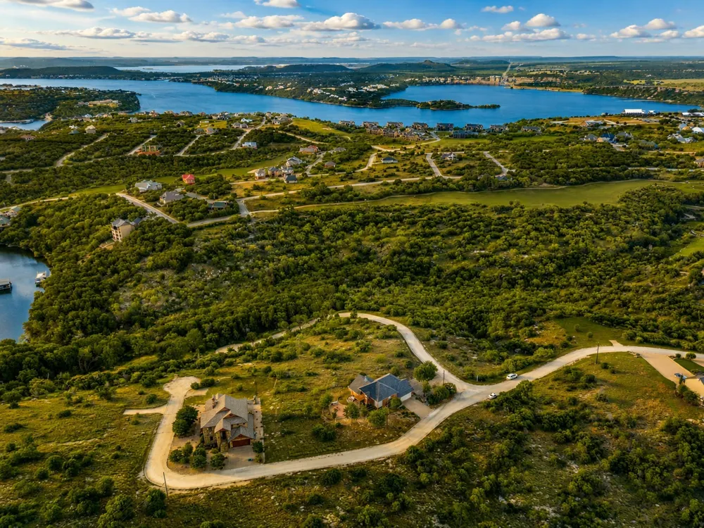 350 Castle Harbour Drive Graford, TX 76449