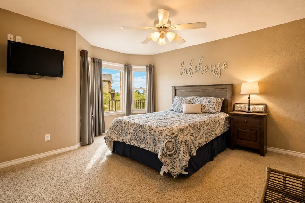 350 Castle Harbour Drive Graford, TX 76449