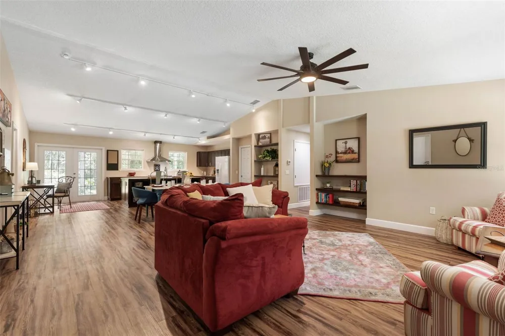 3296 OLD DIXIE HIGHWAY Bunnell, FL 32110