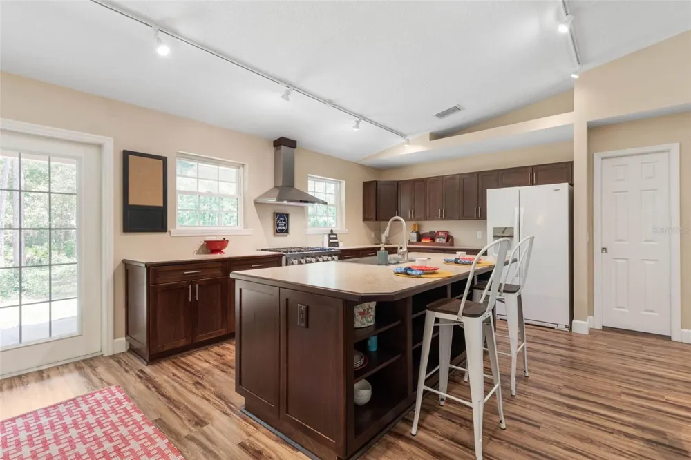 3296 OLD DIXIE HIGHWAY Bunnell, FL 32110