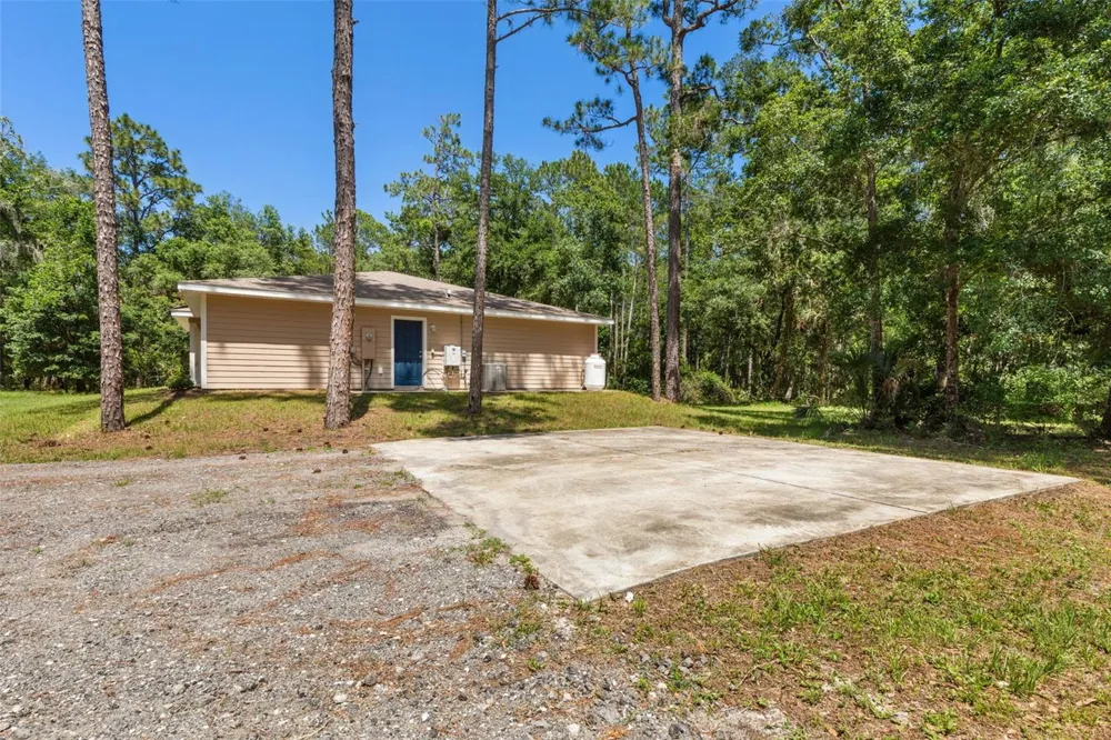 3296 OLD DIXIE HIGHWAY Bunnell, FL 32110