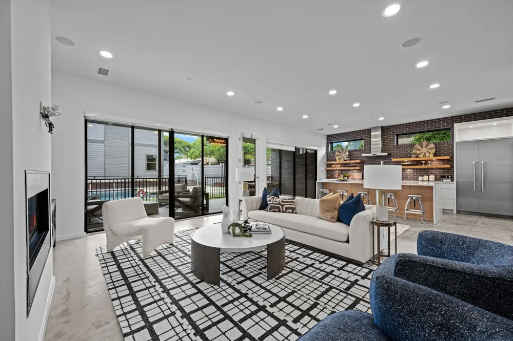5645 Vickery Boulevard Dallas, TX 75206