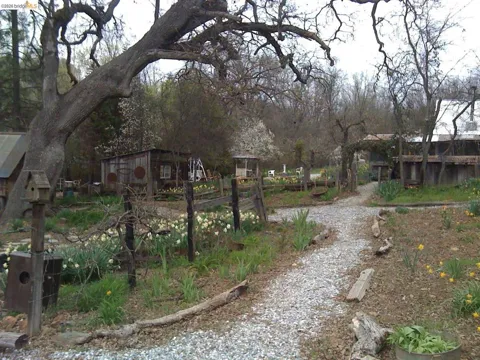 19100 Andra Dr