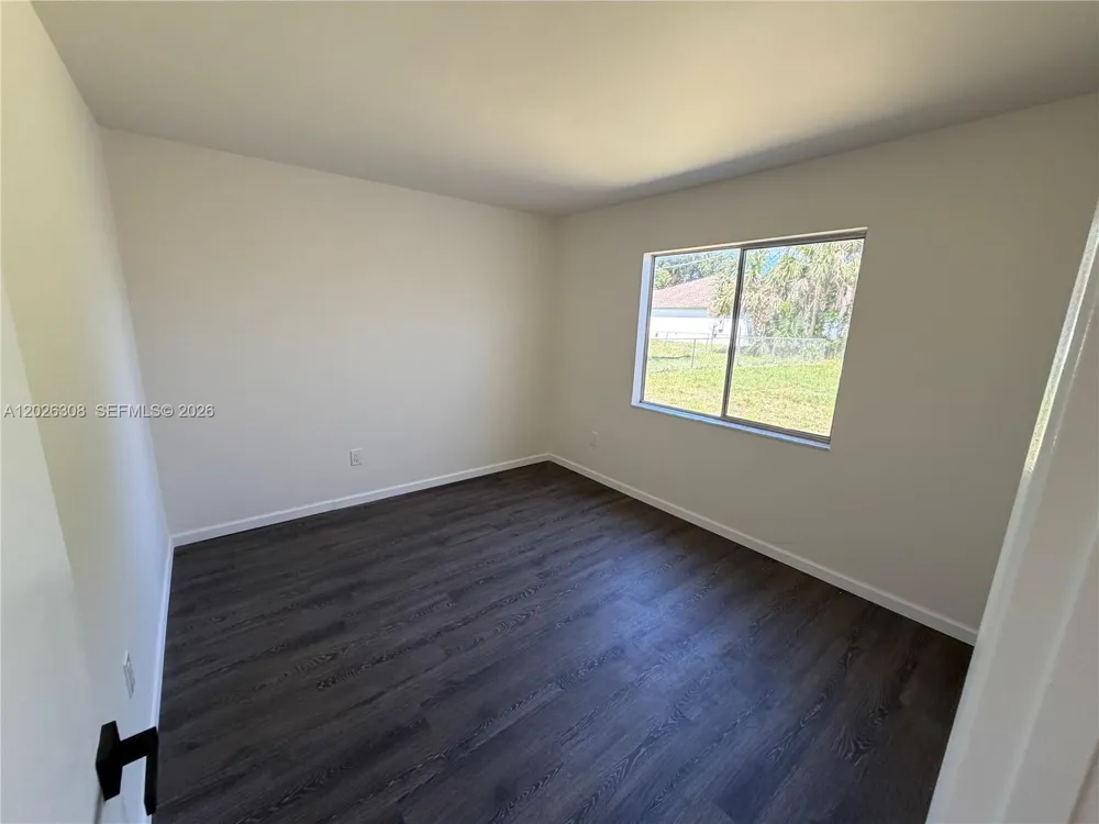 653 NE Atlas Avenue Palm Bay, FL 32905