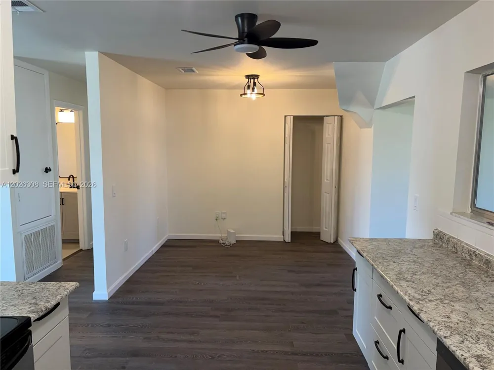 653 NE Atlas Avenue Palm Bay, FL 32905