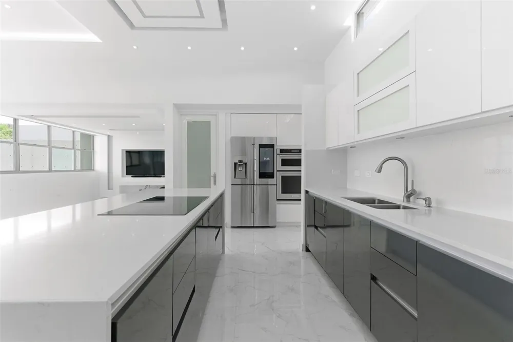 MONTECIELO LYRA ST. Guaynabo, PR 00971