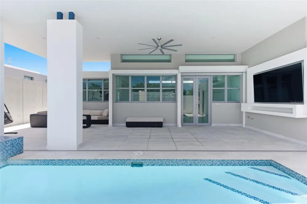 MONTECIELO LYRA ST. Guaynabo, PR 00971