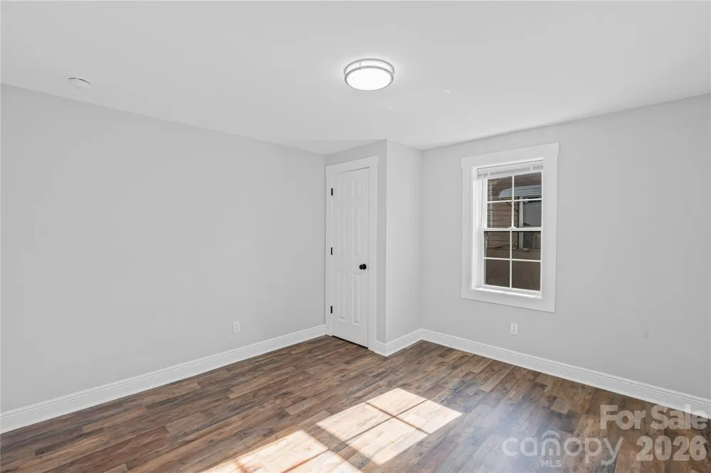 906 Gladstone Street Florence, SC 29501