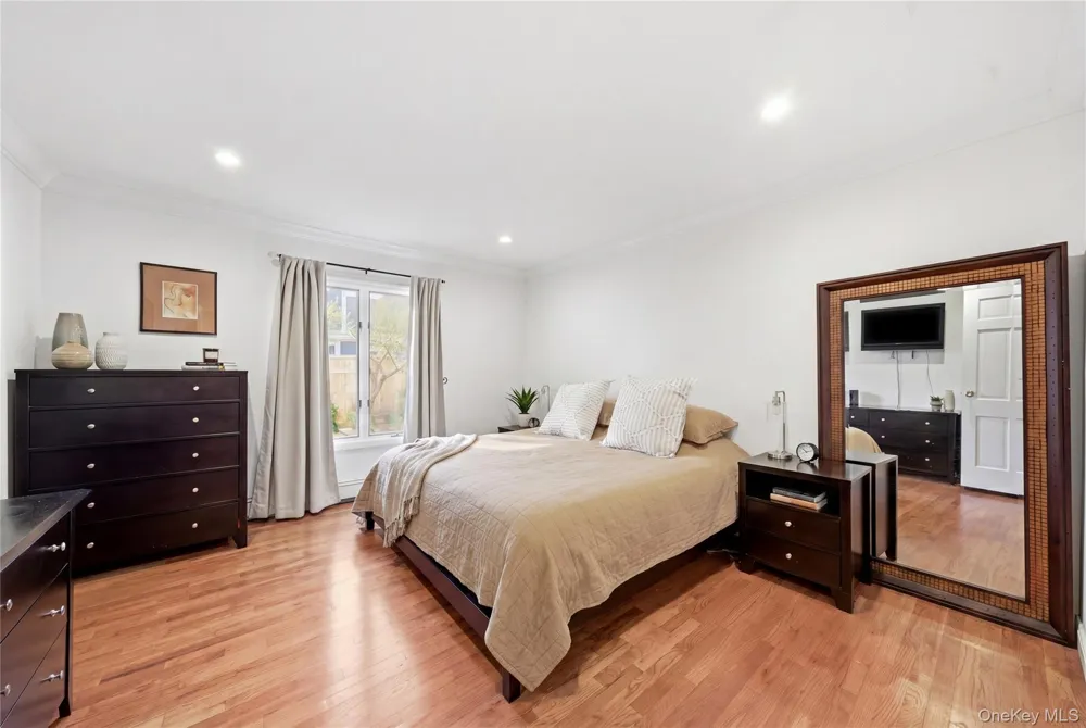 31 The Moor East Islip, NY 11730