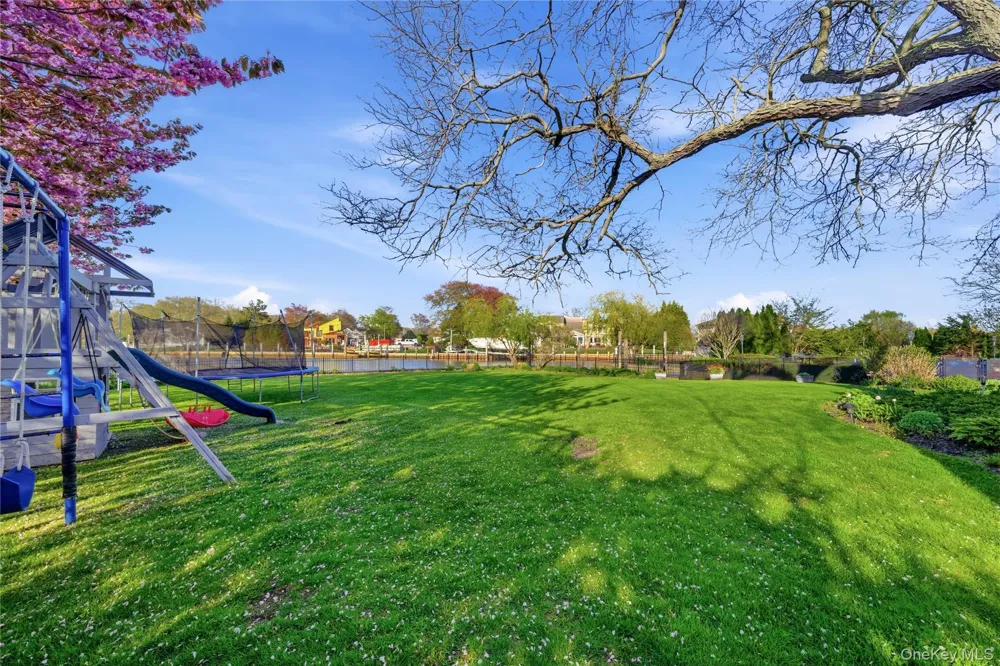 31 The Moor East Islip, NY 11730