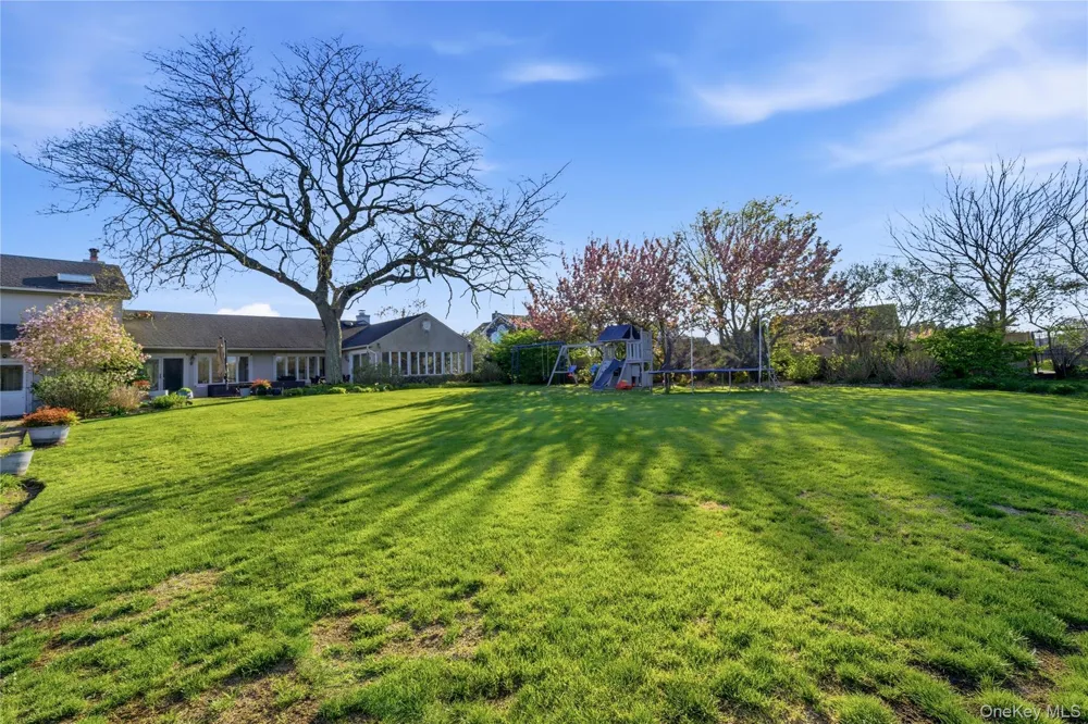 31 The Moor East Islip, NY 11730
