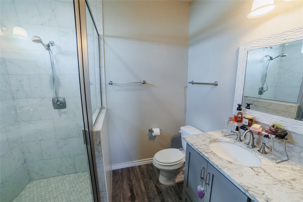123 Navarro Crossing #12-A Seguin, TX 78155