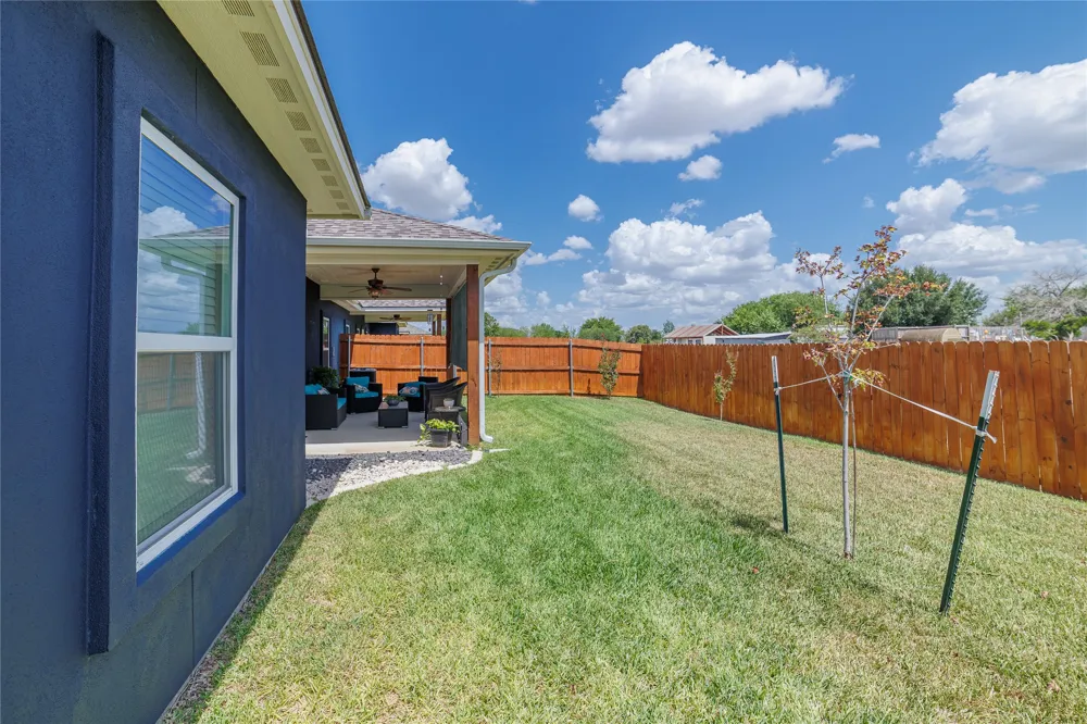 123 Navarro Crossing #12-A Seguin, TX 78155