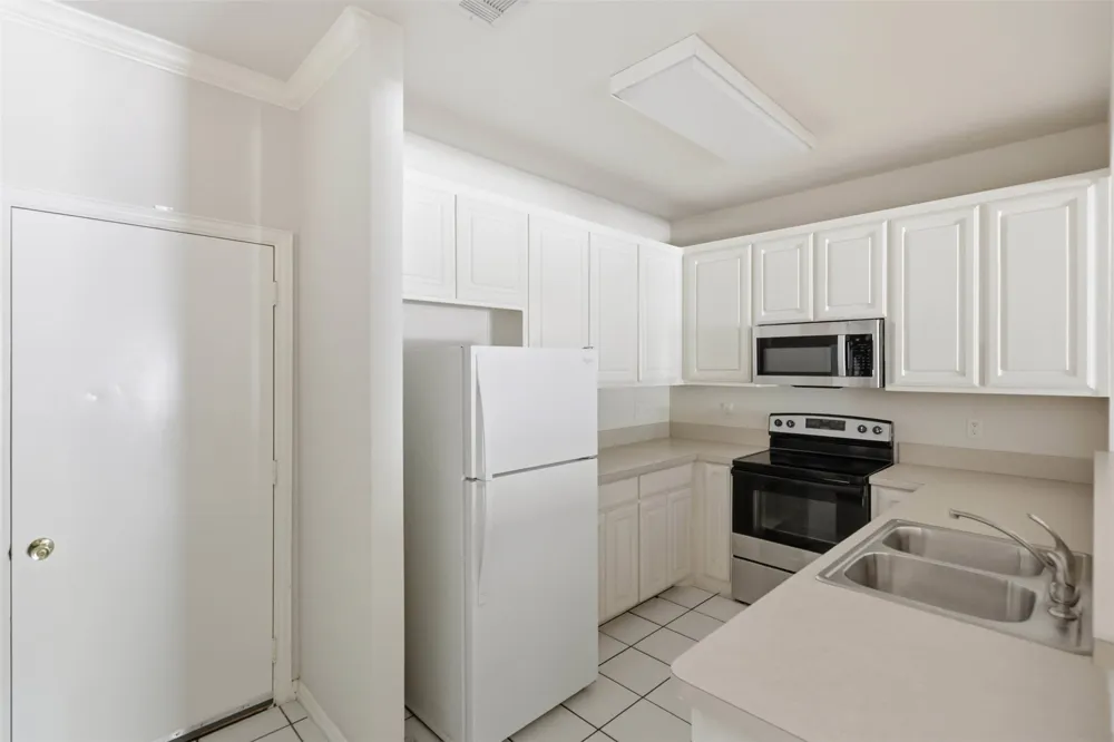 121 Wildwood Court #200 Grapevine, TX 76051