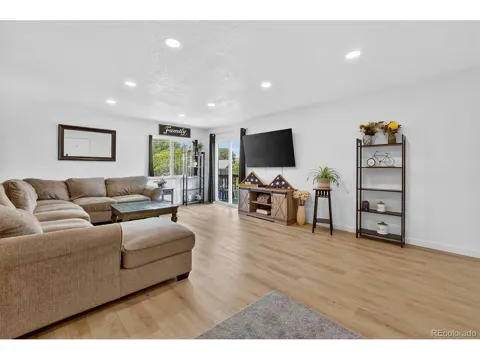 3643 S Sheridan Boulevard #21