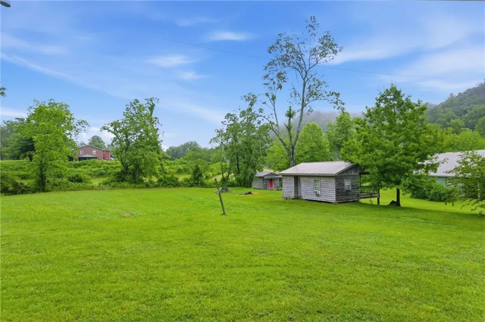 6924 Warwoman Road Clayton, GA 30525