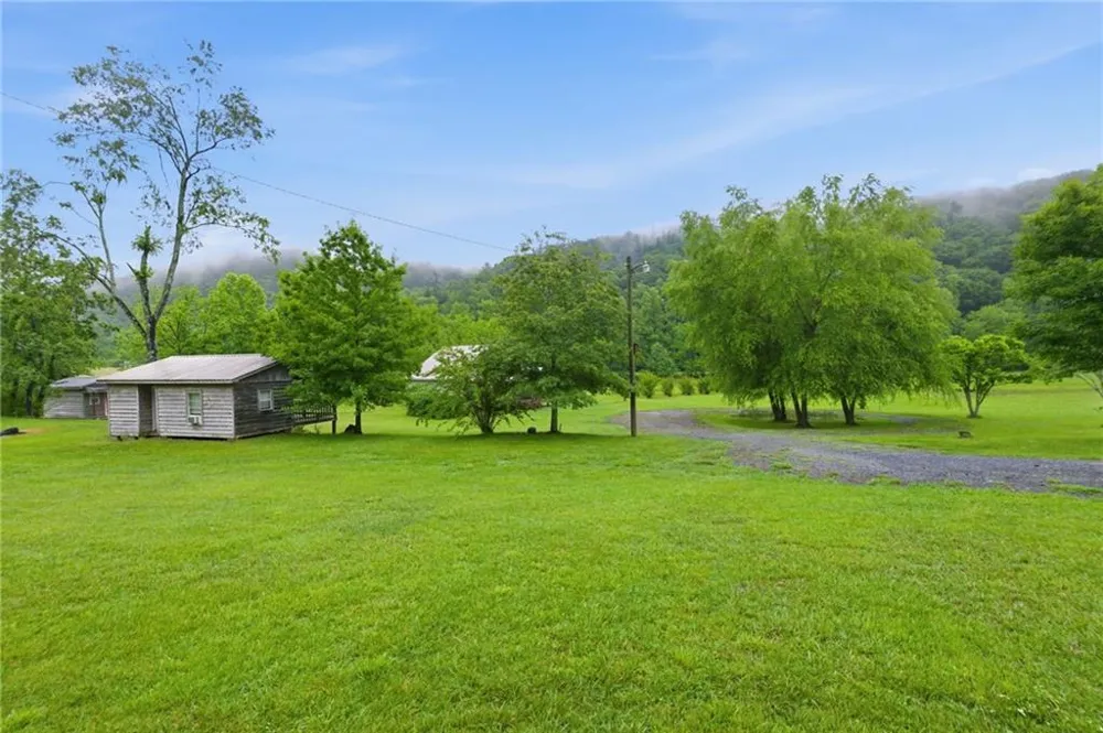 6924 Warwoman Road Clayton, GA 30525