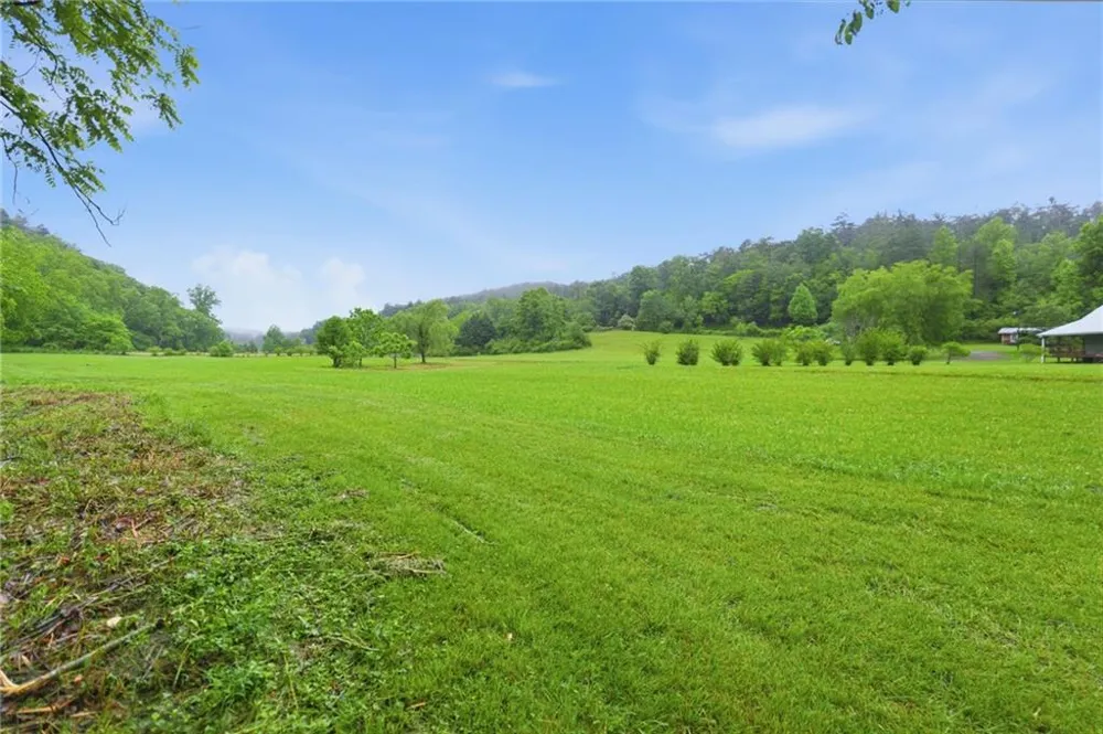 6924 Warwoman Road Clayton, GA 30525