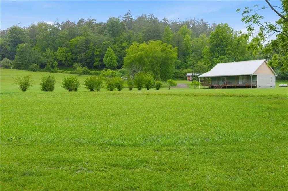 6924 Warwoman Road Clayton, GA 30525