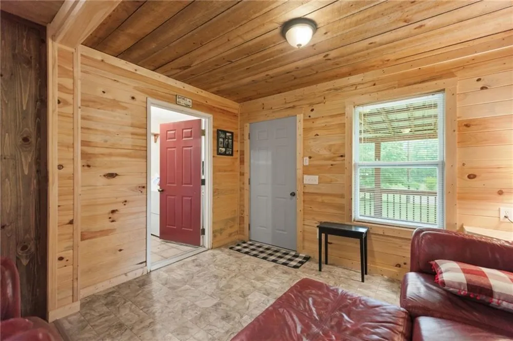 6924 Warwoman Road Clayton, GA 30525