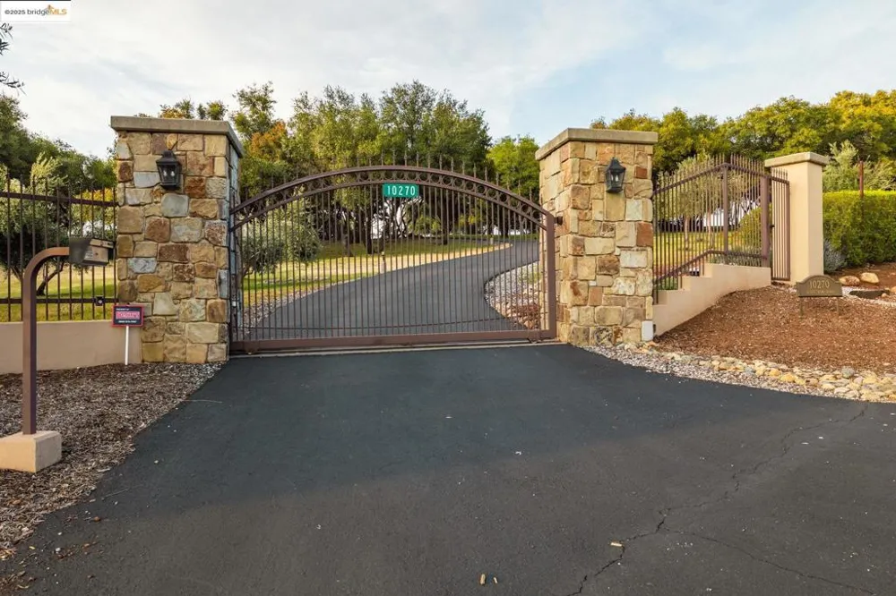10270 Slate Rim Rd Sonora, CA 95370
