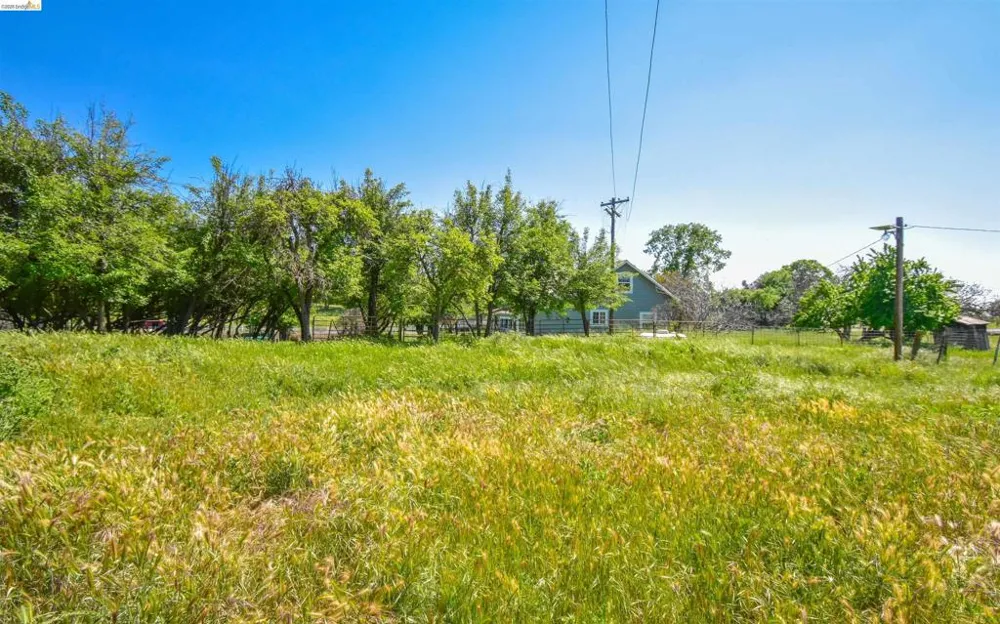9436 Fraguero Sonora, CA 95370
