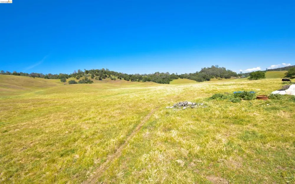 9436 Fraguero Sonora, CA 95370