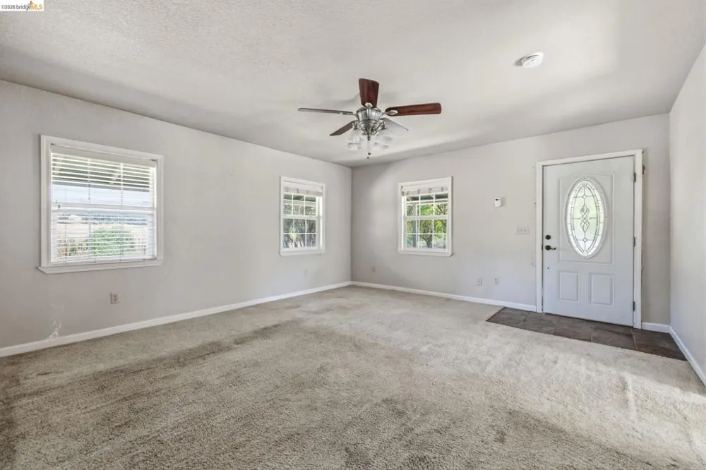 9436 Fraguero Sonora, CA 95370