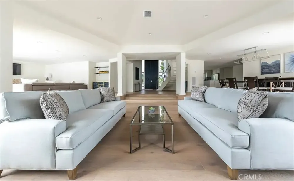 1406 W Janeen Anaheim, CA 92801