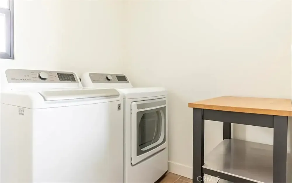 1406 W Janeen Anaheim, CA 92801