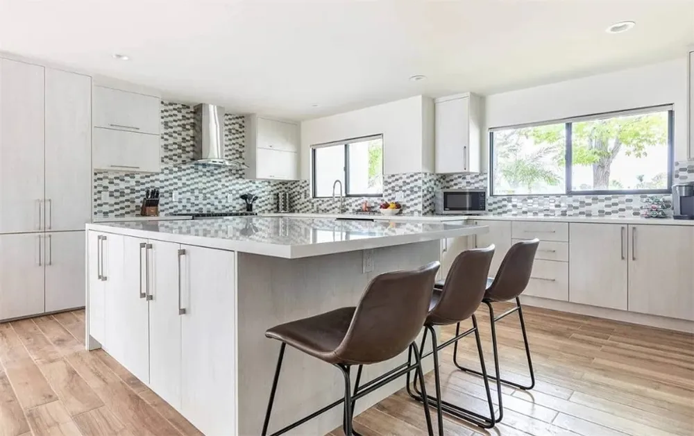 1406 W Janeen Anaheim, CA 92801