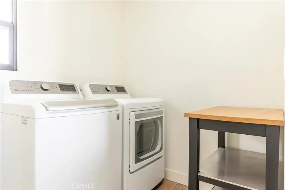 1406 W Janeen Anaheim, CA 92801
