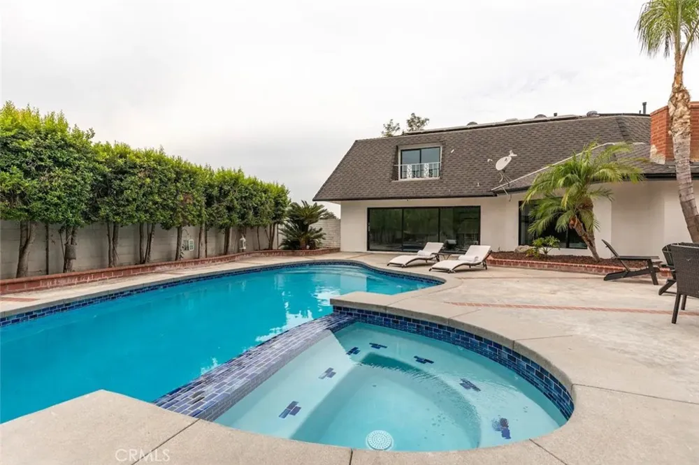 1406 W Janeen Anaheim, CA 92801