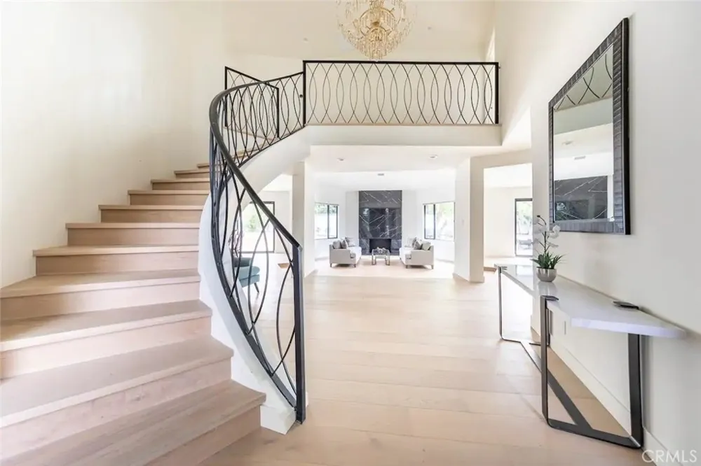 1406 W Janeen Anaheim, CA 92801