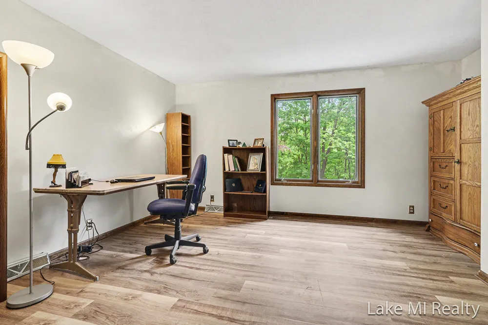 5537 Bentbrook Street SE Kentwood, MI 49508