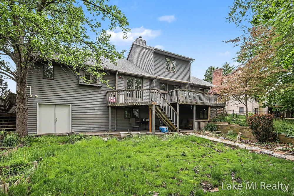 5537 Bentbrook Street SE Kentwood, MI 49508