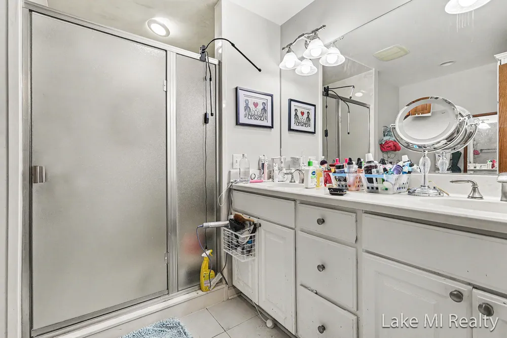 5537 Bentbrook Street SE Kentwood, MI 49508