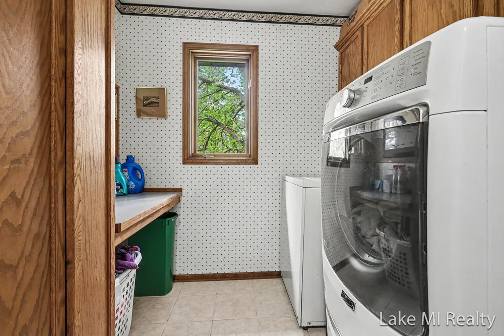 5537 Bentbrook Street SE Kentwood, MI 49508