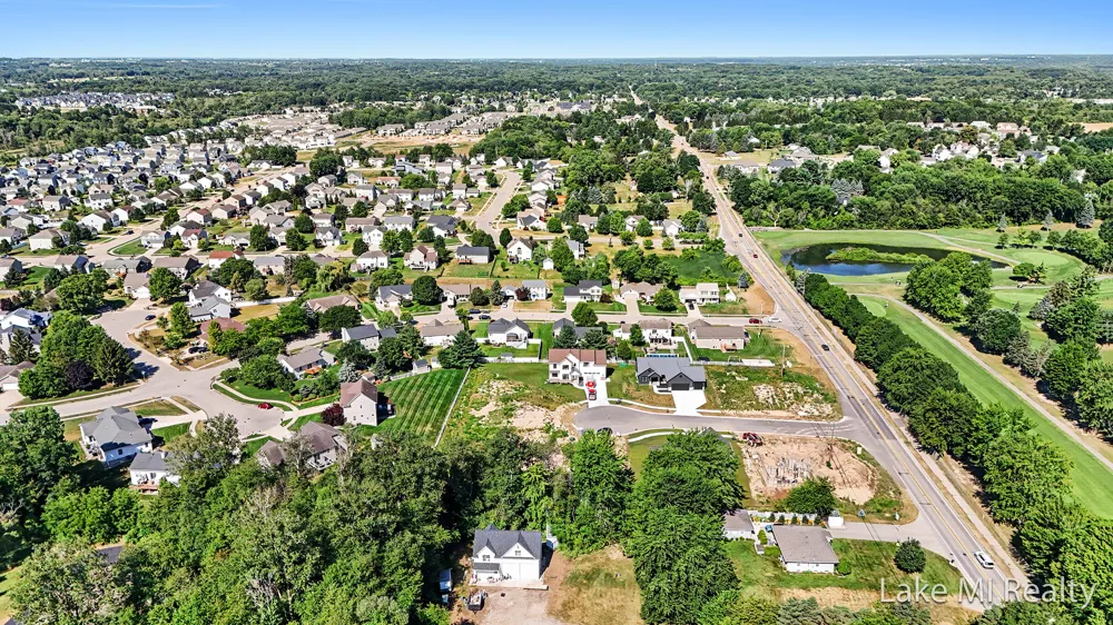5537 Bentbrook Street SE Kentwood, MI 49508