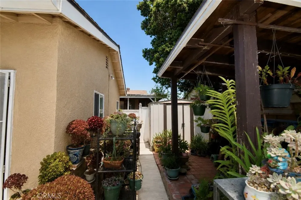 11771 Mac Murray Garden Grove, CA 92841